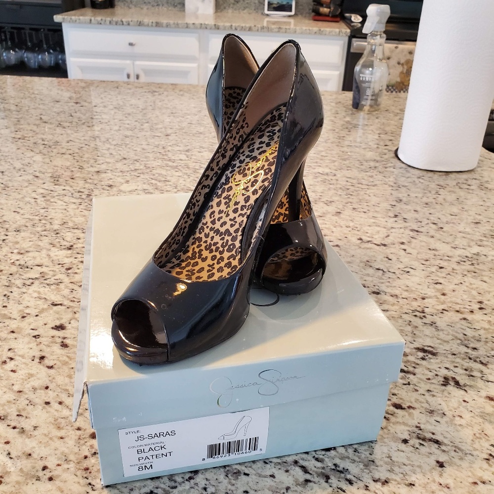 Jessica Simpson Black Patent Heels - Size 8